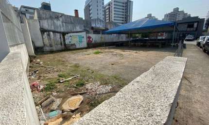 Terreno comercial à venda na Rua Professor José Brasilicio de Souza, 145, Trindade, Florianópolis