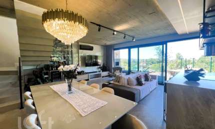 Casa em condomínio fechado com 3 quartos à venda na Rua Laurindo Januário da Silveira, 954, Lagoa da Conceição, Florianópolis