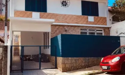 Casa com 3 quartos para alugar na Rua Feliciano Nunes Pires, 115, Centro, Florianópolis