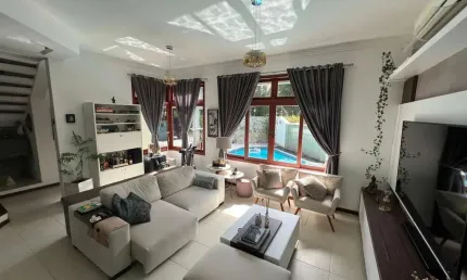 Casa com 3 quartos à venda na Gilberto Pedro Hoffmann Nahas, 671, Pantanal, Florianópolis