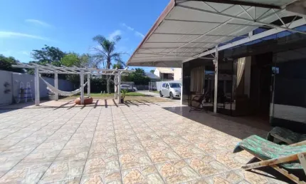 Casa com 2 quartos à venda na Corruíras, 410, Campeche, Florianópolis