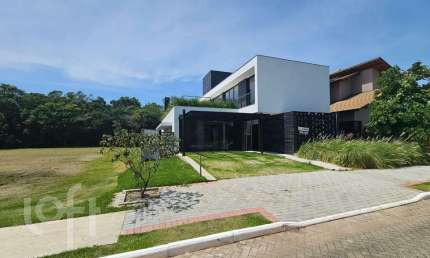 Casa em condomínio fechado com 4 quartos à venda na Rodovia Baldicero Filomeno, 3633, Ribeirão da Ilha, Florianópolis