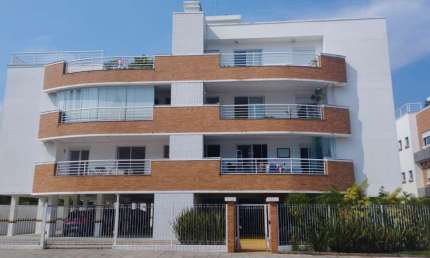 Cobertura com 3 quartos para alugar na Rua Radialista Dakir Polidoro, 195, Campeche, Florianópolis