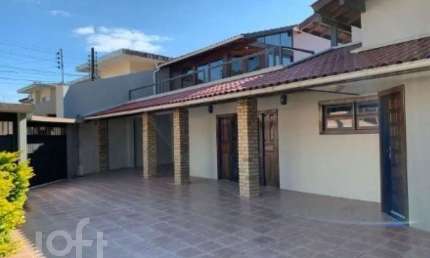 Casa com 5 quartos à venda na Servidão Timóteo José Mariano, 241, Barra da Lagoa, Florianópolis