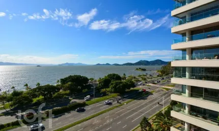 Apartamento com 4 quartos à venda na Rua Rui Barbosa, 343, Agronômica, Florianópolis