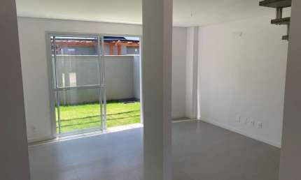 Casa em condomínio fechado com 2 quartos à venda na Rua Sagrado Coração de Jesus, 811, Morro das Pedras, Florianópolis