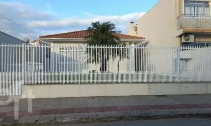 Casa com 3 quartos à venda na Rua Adélio Longo, 880, Fazenda Santo Antônio, São José
