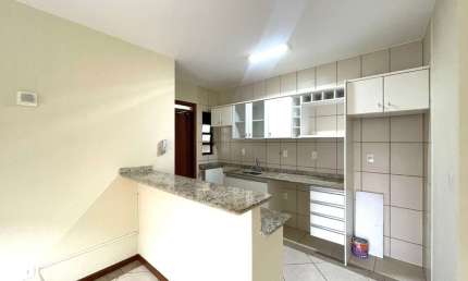 Apartamento com 3 quartos para alugar na Rua Manoel Severino de Oliveira, 345, Lagoa da Conceição, Florianópolis