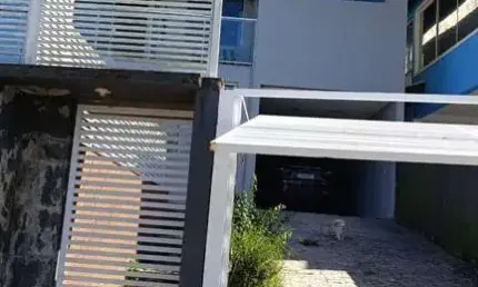 Casa com 4 quartos para alugar na Adão Pereira Alves, 70, Sambaqui, Florianópolis