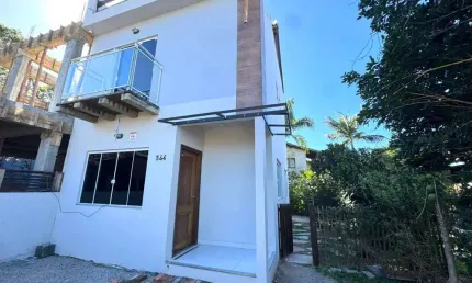 Casa com 2 quartos para alugar na Servidão Ana Terra, 344, Campeche, Florianópolis