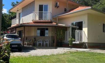 Casa com 4 quartos à venda na Servidão Miramar, 91, Caiacanga, Florianópolis