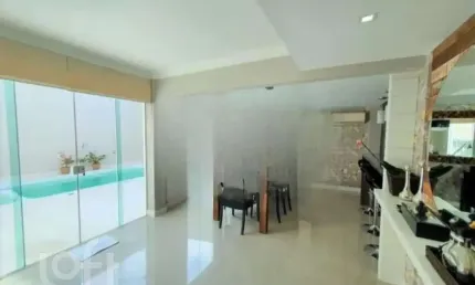 Casa com 4 quartos à venda na Rua Orlando Linhares, 127, Jardim Atlântico, Florianópolis
