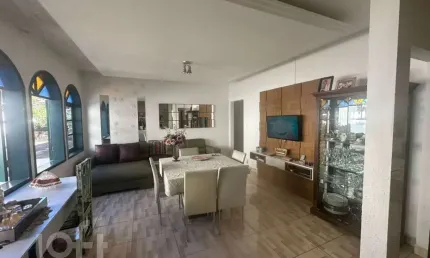 Casa com 4 quartos à venda na Rua Dário Nicodemos de Oliveira, 37, Centro, Palhoça