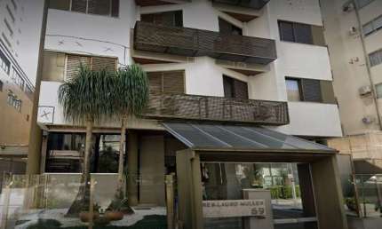 Apartamento com 3 quartos para alugar na Avenida Governador Irineu Bornhausen, 69, Agronômica, Florianópolis