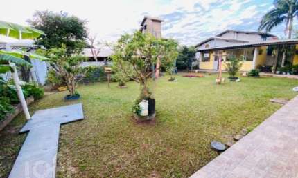 Casa com 5 quartos à venda na Rua Altamiro Barcelos Dutra, 115, Barra da Lagoa, Florianópolis