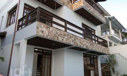 Casa com 5 quartos à venda na Rua Doutor Celso Nicodemus Lopes, 221, João Paulo, Florianópolis