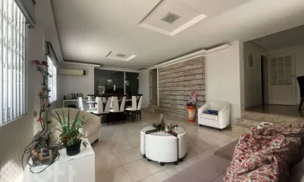 Casa com 6 quartos à venda na Rua Frontino Manoel Geremias, 80, Trindade, Florianópolis