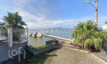 Casa com 3 quartos à venda na Rua Eliseu Guilherme, 123, Coqueiros, Florianópolis