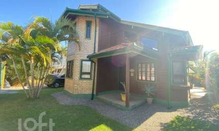 Casa com 2 quartos à venda na Rua Moçambique, 693, São João do Rio Vermelho, Florianópolis