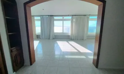 Apartamento com 3 quartos para alugar na Avenida Jornalista Rubens de Arruda Ramos, 1612, Beira Mar, Florianópolis