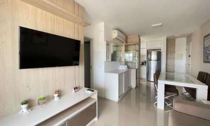 Apartamento com 3 quartos para alugar na Rua Salvatina Feliciana dos Santos, 391, Itacorubi, Florianópolis