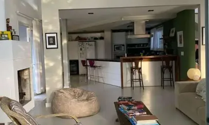 Casa com 2 quartos à venda na Rua Durval Pires da Cunha, 322, Sambaqui, Florianópolis
