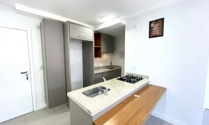 Apartamento com 1 quarto para alugar na Avenida Júlio D'acia Barreto, 72, Carvoeira, Florianópolis