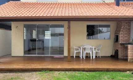 Casa com 2 quartos para alugar na Servidão Dunas da Joaquina, 273, Rio Tavares, Florianópolis