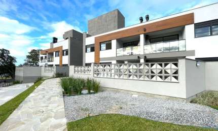 Apartamento com 2 quartos para alugar na Servidão da Magia, 100, Lagoa da Conceição, Florianópolis