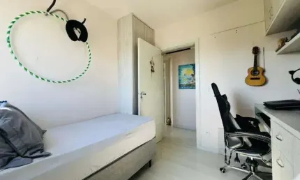 Apartamento com 3 quartos à venda na Rua Adão Schmidt, 900, Barreiros, São José