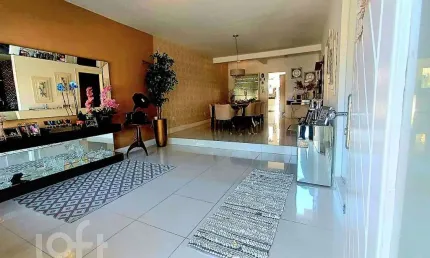 Casa com 3 quartos à venda na Rua Itamirim, 100, Itacorubi, Florianópolis