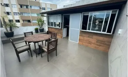 Cobertura com 3 quartos para alugar na Rua Capitão Romualdo de Barros, 776, Carvoeira, Florianópolis
