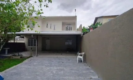 Casa com 2 quartos para alugar na Rua Quilombo, 283, Itacorubi, Florianópolis