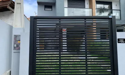 Casa com 3 quartos à venda na Rua do Bie, 132, Campeche, Florianópolis