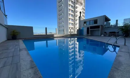 Apartamento com 3 quartos para alugar na Rua Cristóvão Nunes Pires, 170, Centro, Florianópolis