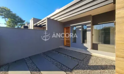 Casa nova com 02 quartos, sendo 01 suíte a aproximadamente 800 metros do mar - Balneário Itapoá