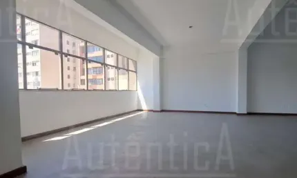 Sala comercial à venda no Centro, Caxias do Sul 