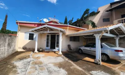 Casa no Jardim Arrivabene III em Artur Nogueira - SP
