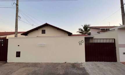 Imóvel com 2 casas no Itamaraty em Artur Nogueira - SP