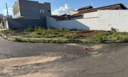 Terreno à venda na Rua Doutor Fernando Arens, Jardim Arrivabene, Artur Nogueira