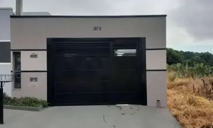 Casa no Bairro Santa Rita de Cássia | Artur Nogueira/SP  