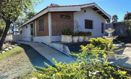 Chácara no condomínio vale do sol em artur nogueira