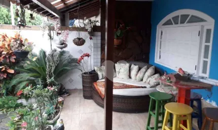 Casa com 4 quartos à venda, 168 m² por R$ 695.000 - Freguesia de Jacarepaguá - Rio de Janeiro/RJ