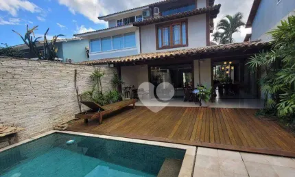 VIVENDAS- Casa com 5 quartos. 2 suítes  à venda, 309 m² por R$ 2.500.000 - Recreio dos Bandeirantes
