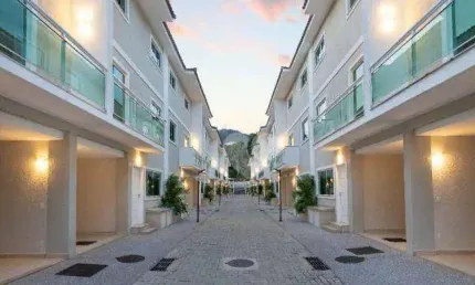 Casa com 3 quartos à venda, 156 m² por R$ 449.000 - Taquara - Rio de Janeiro/RJ