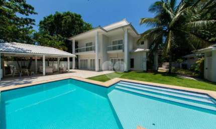Condomínio Maramar - Casa Duplex luxuosa no Recreio com 5 Suítes em terreno de esquina.