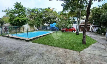 Terreno à venda com casa, piscina, 360 m² por R$ 1.900.000 - Recreio dos Bandeirantes - Rio de Janeiro/RJ