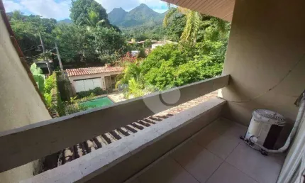 Casa com 3 dormitórios à venda, 384 m² por R$ 650.000,00 - Jacarepaguá - Rio de Janeiro/RJ