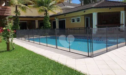 Casa a venda 4 quartos sendo 4 suítes , 1026 m² por r$ 5.200.000 - barra da tijuca condomínio pedra de itauna