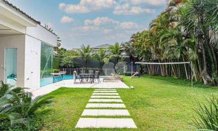 Casa com 6 quartos à venda, 602 m² por R$ 4.750.000 - Barra da Tijuca - Rio de Janeiro/RJ